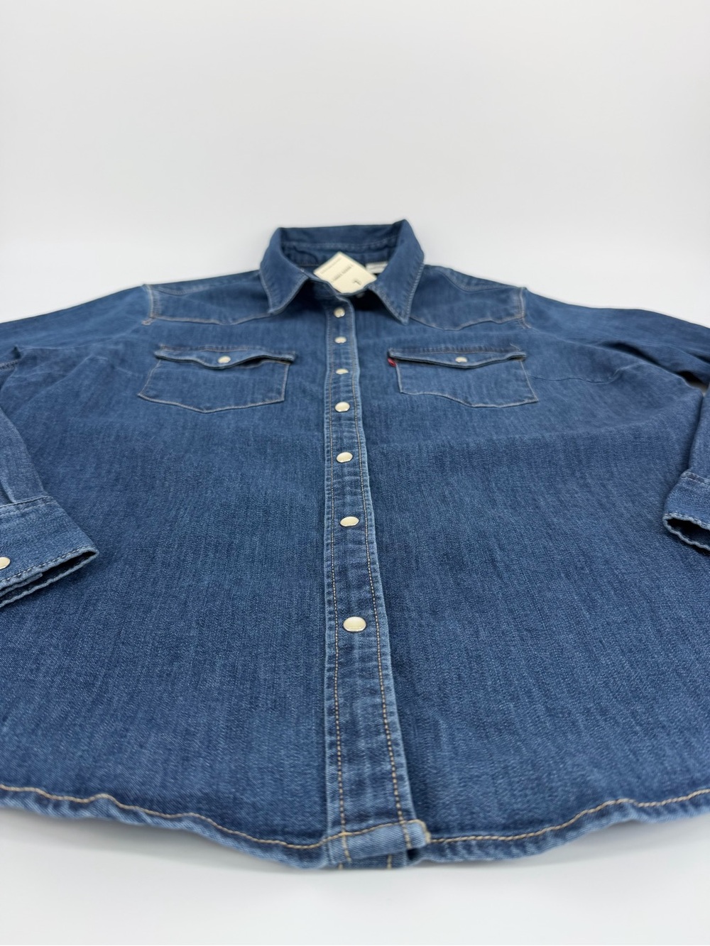 Levi’s Ultimate Western Denim Shirt Womens L Blue Stretch Pearl Snap NWT - Picture 5 of 16